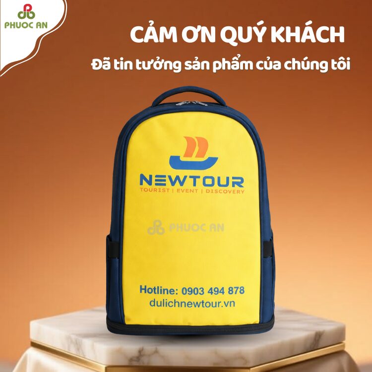 balo-laptop-in-logo-newtour-tourist