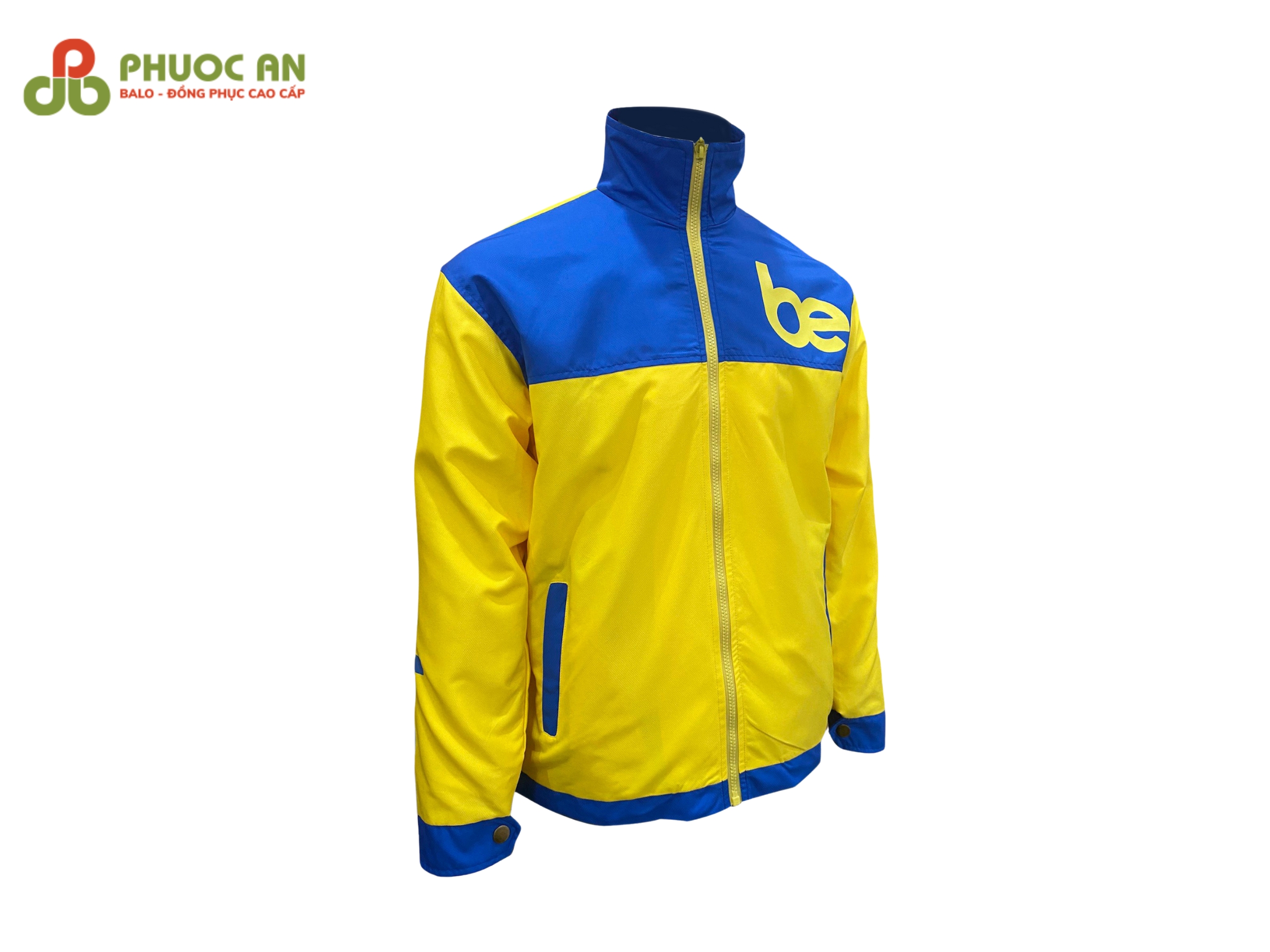 phuoc-an-may-ao-khoac-giao-hang-cho-nhan-vien