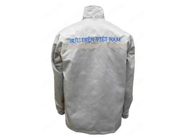 xuong-may-ao-khoc-vietnam-post-phuoc-an