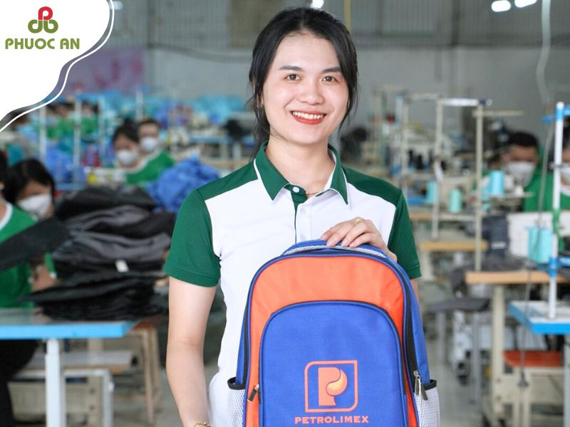 giai-phap-may-balo-tron-goi-cua-xuong-gia-cong-balo-tui-xach-tai-binh-duong-cho-doanh-nghiep