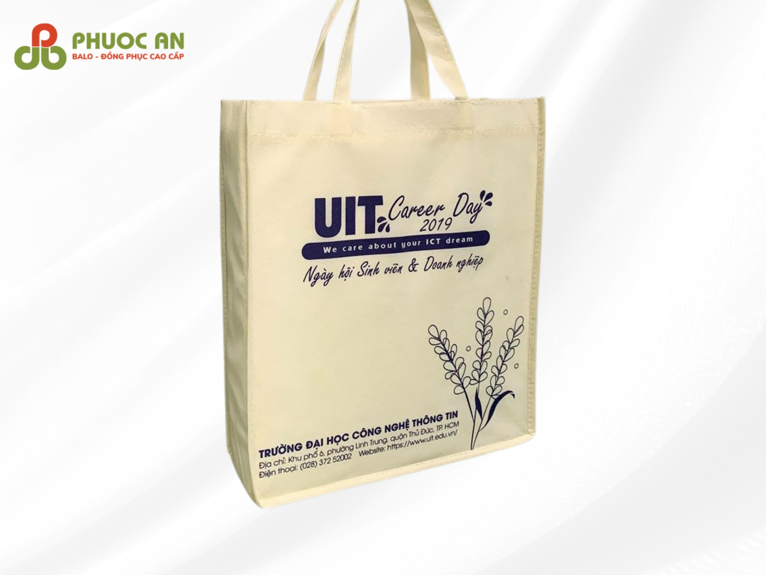kieu-tui-vai-in-logo-truong-dai-hoc-uit
