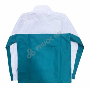 ao-khoac-mau-xanh-phoi-trang-1