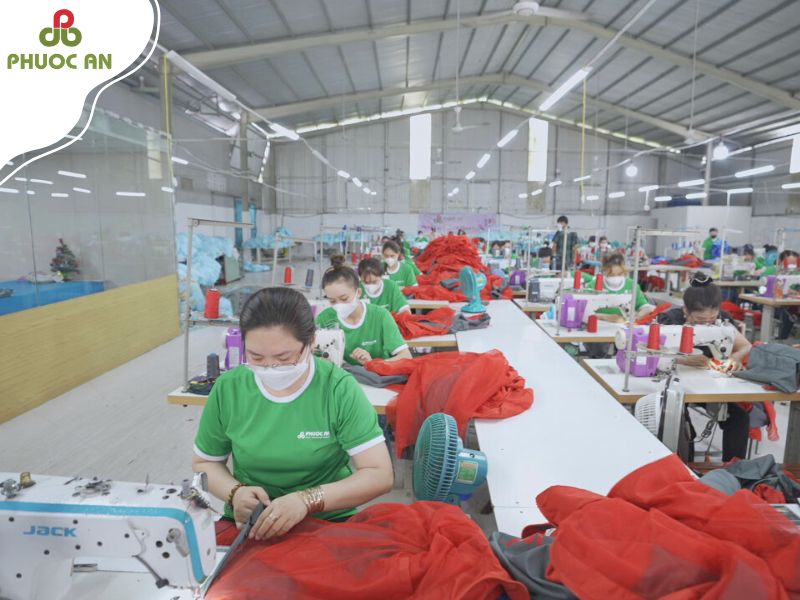 giai-phap-tu-xuong-may-ao-khoac-tre-em-gia-si-may-phuoc-an