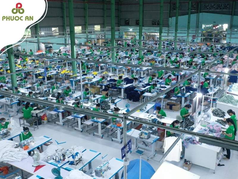 nang-luc-san-xuat-lon-tai-co-so-may-balo-theo-yeu-cau-huyen-binh-chanh-phuoc-an