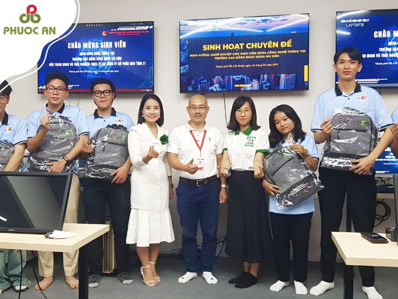 yeu-cau-rieng-cua-nhom-su-kien-clb-khi-tim-xuong-may-balo-in-logo-thanh-pho-thu-duc