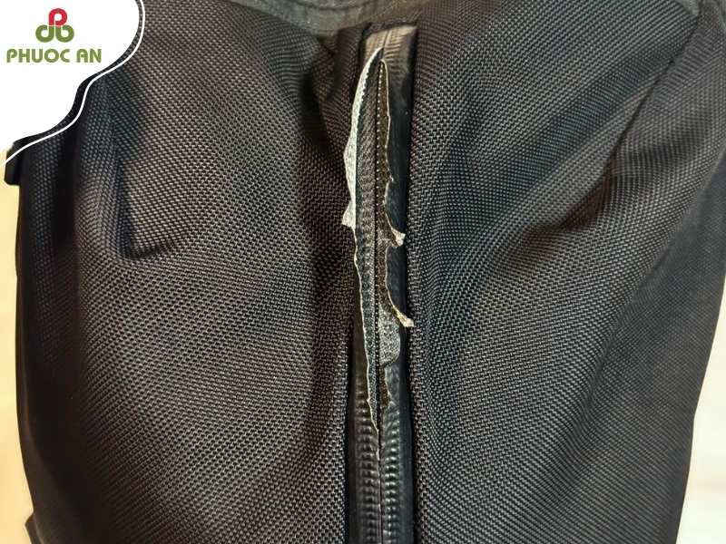 yeu-cau-ve-chat-luong-balo-tai-cac-xuong-may-balo-quang-cao-huyen-binh-chanh