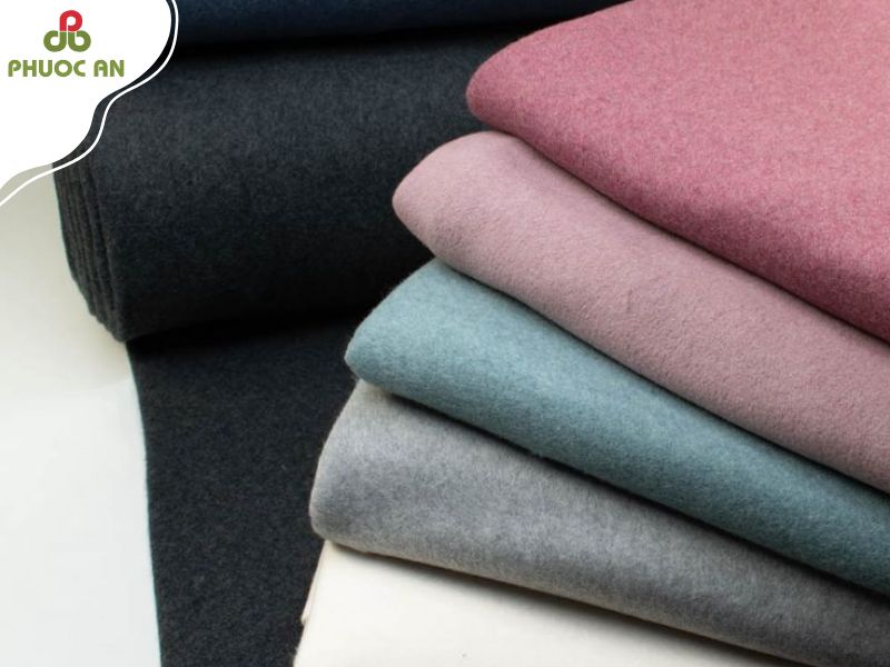 vi-sao-can-lua-chon-ky-vai-mua-dong-truoc-khi-dat-may-ao-khoac-so-luong-lon