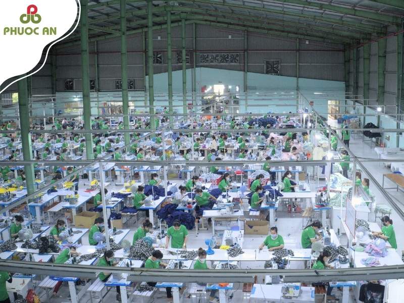 vi-sao-doanh-nghiep-thuong-chon-xuong-may-balo-qua-tang-tay-ninh-tai-hcm-