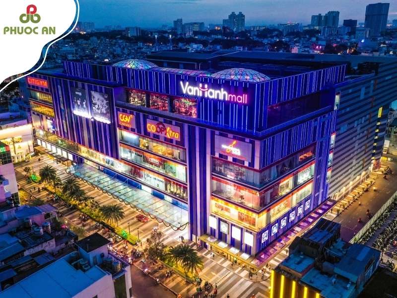 vi-sao-nhu-cau-dat-may-tai-xuong-san-xuat-balo-theo-yeu-cau-quan-10-tang-cao