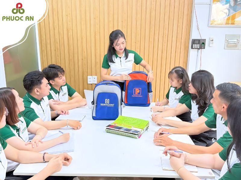 lien-he-dat-may-balo-mini-cho-nam-qua-tang-tai-may-phuoc-an-ngay-hom-nay