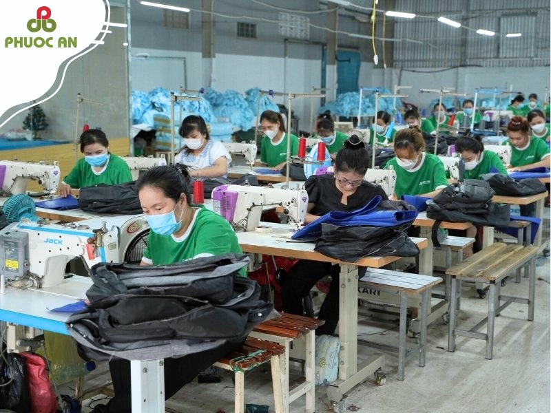 Xưởng may balo công ty Phước An giá gốc tận xưởng không qua trung gian