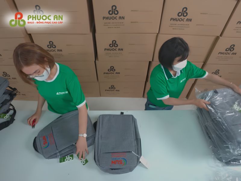 Xưởng may balo bóng đá đảm bảo tiến độ sản xuất