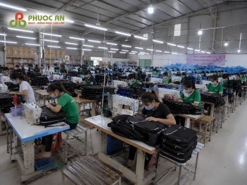 May balo chống gù giá sỉ ưu đãi cho doanh nghiệp B2B