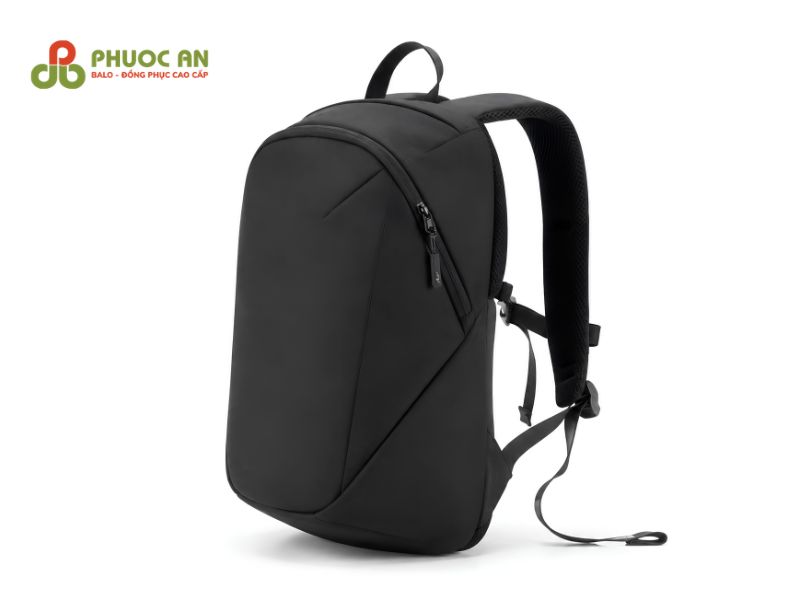 Balo thời trang basic đơn giản, phù hợp nhiều phong cách